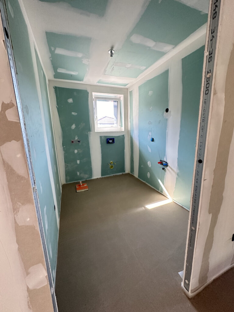 Salle de bains avant la création à Veigy