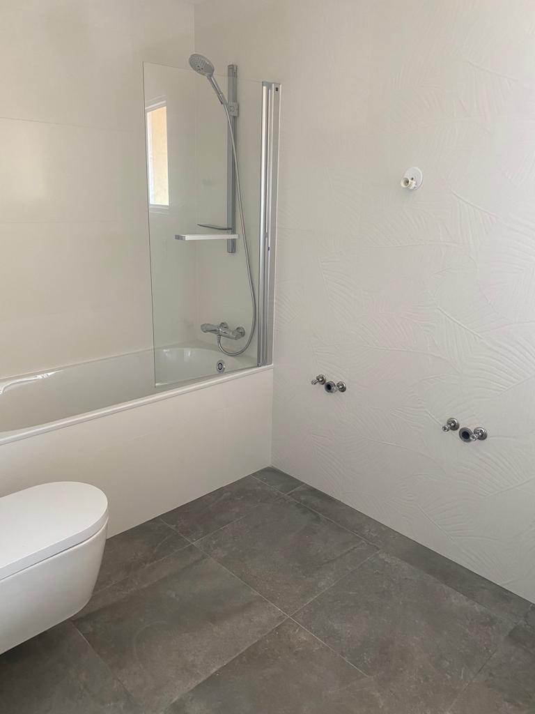 salle de bains rénovée à Douvaine